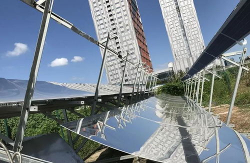 云南师大李明教授团队 太阳能聚光发电集热储能系统在新能源领域的创新应用